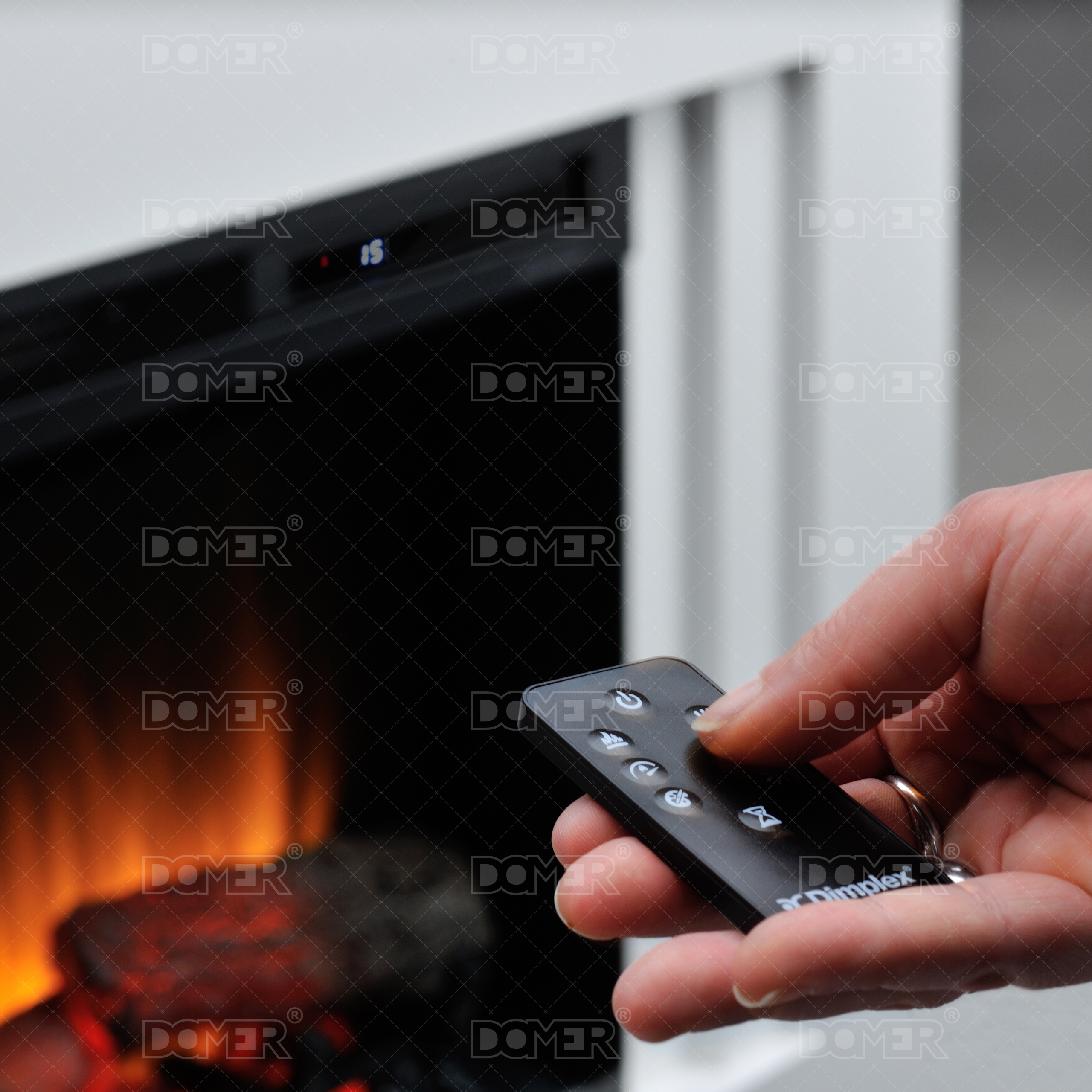 Kominek elektryczny Nova 2-8.jpg